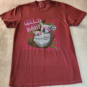 Comfort Colors Pink Tshirt With Graphics Of Kooalas Size Small